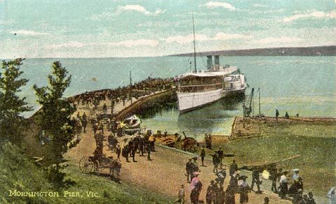 Parsons_postcardmorningtonpier