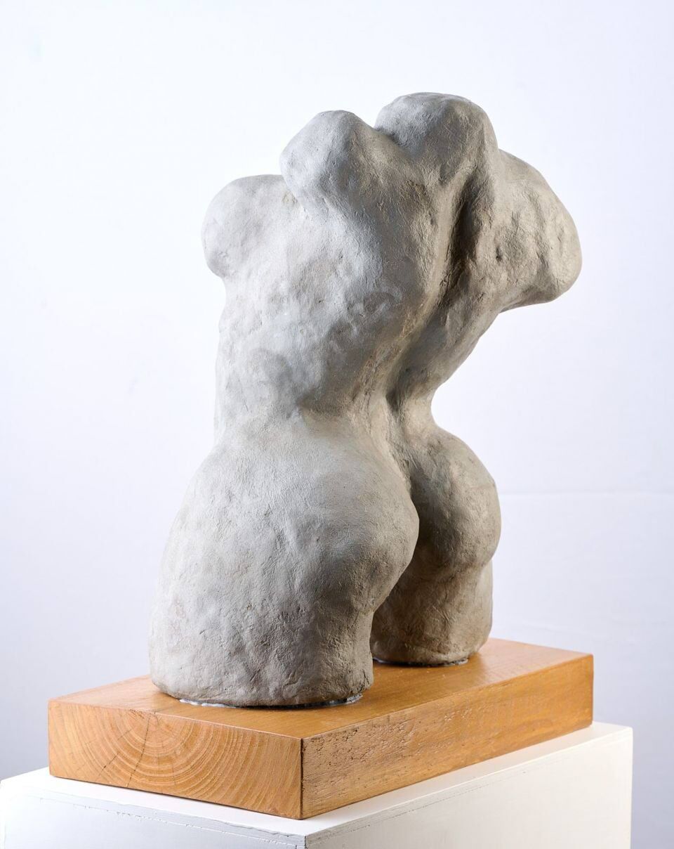 S Curve Pose - Female Torso 064-07__large.jpg